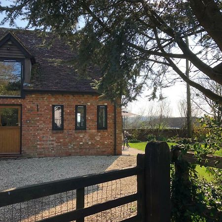 The Stable Barn *On The Edge Of The New Forest* Downton  Buitenkant foto